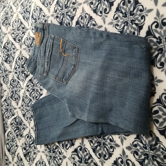 ⭐️5/$20⭐️American Eagle boyfriend jean - Picture 1 of 5